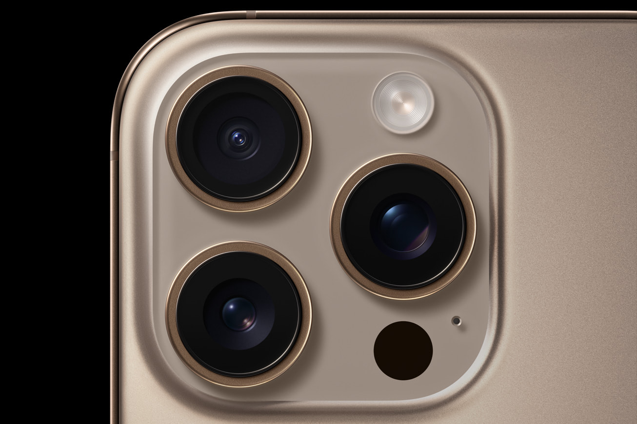Apple iPhone Pro Fusion camera plateau and sensors